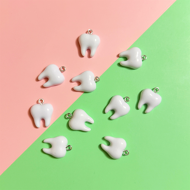 10 個かわいい白い歯樹脂ペンダント小さな歯チャームジュエリ - Resin Art Diy Kit のレビューと価格