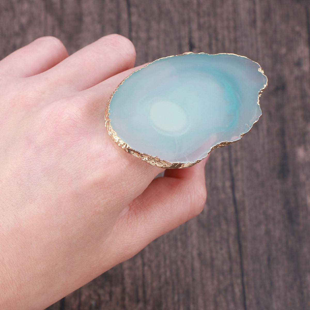 ミニサイズの調整可能な指輪型マニキュア用パレット。金色、翡翠 - Resin Artist のレビューと価格